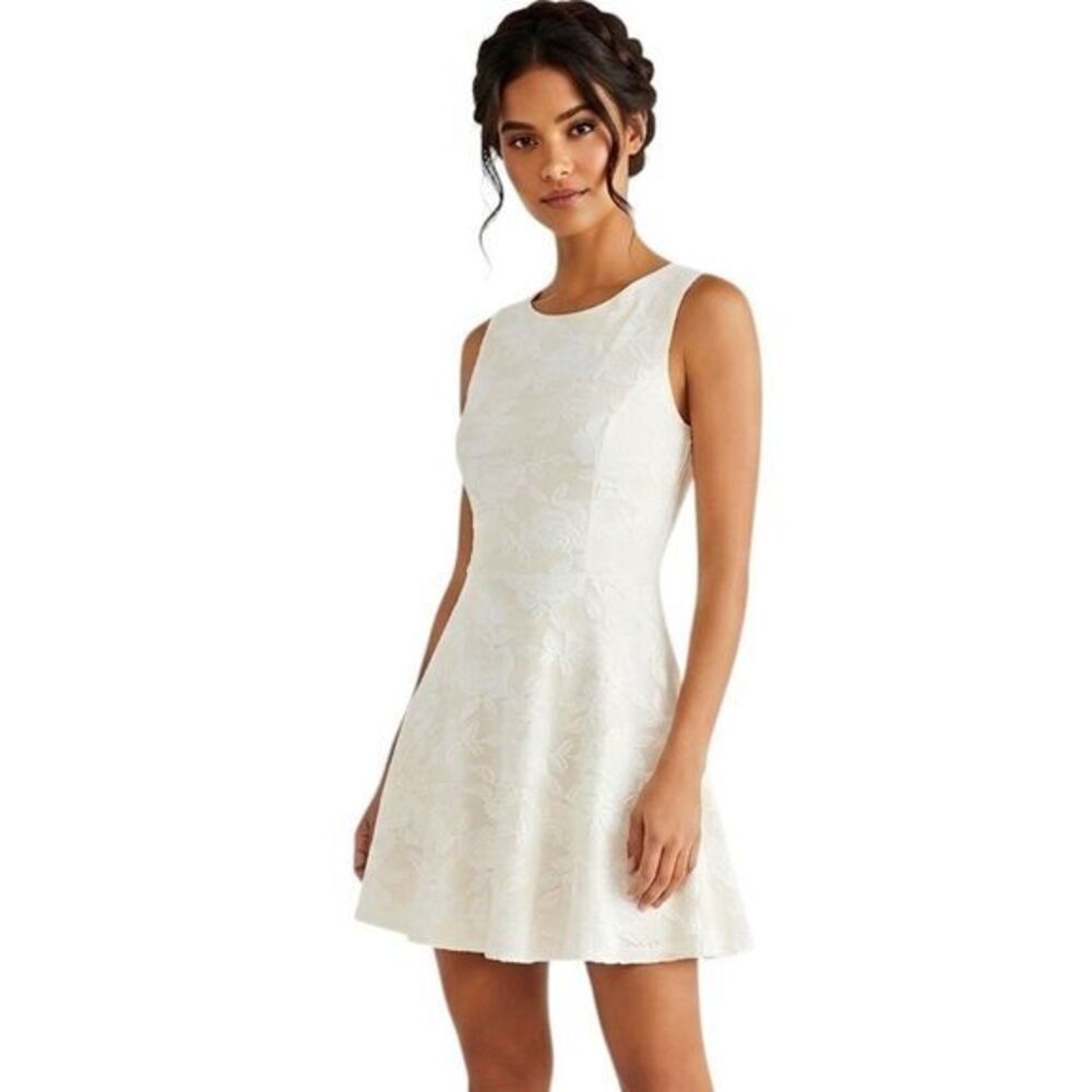 Forever 21 Womens Dress Sz Medium  Clean Girl Minimalist Neutral Graduation